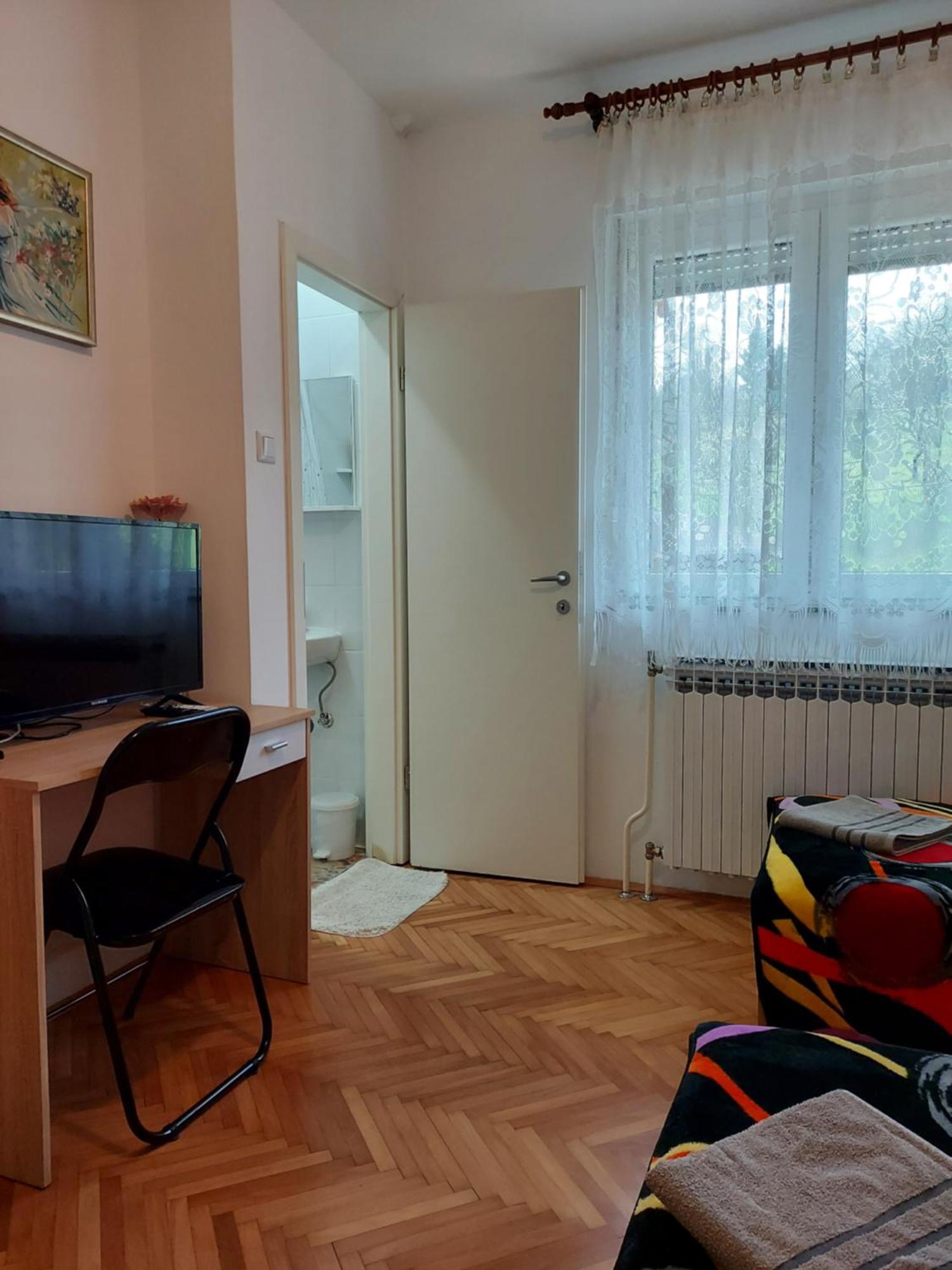 Elena Rooms Pasjak ภายนอก รูปภาพ