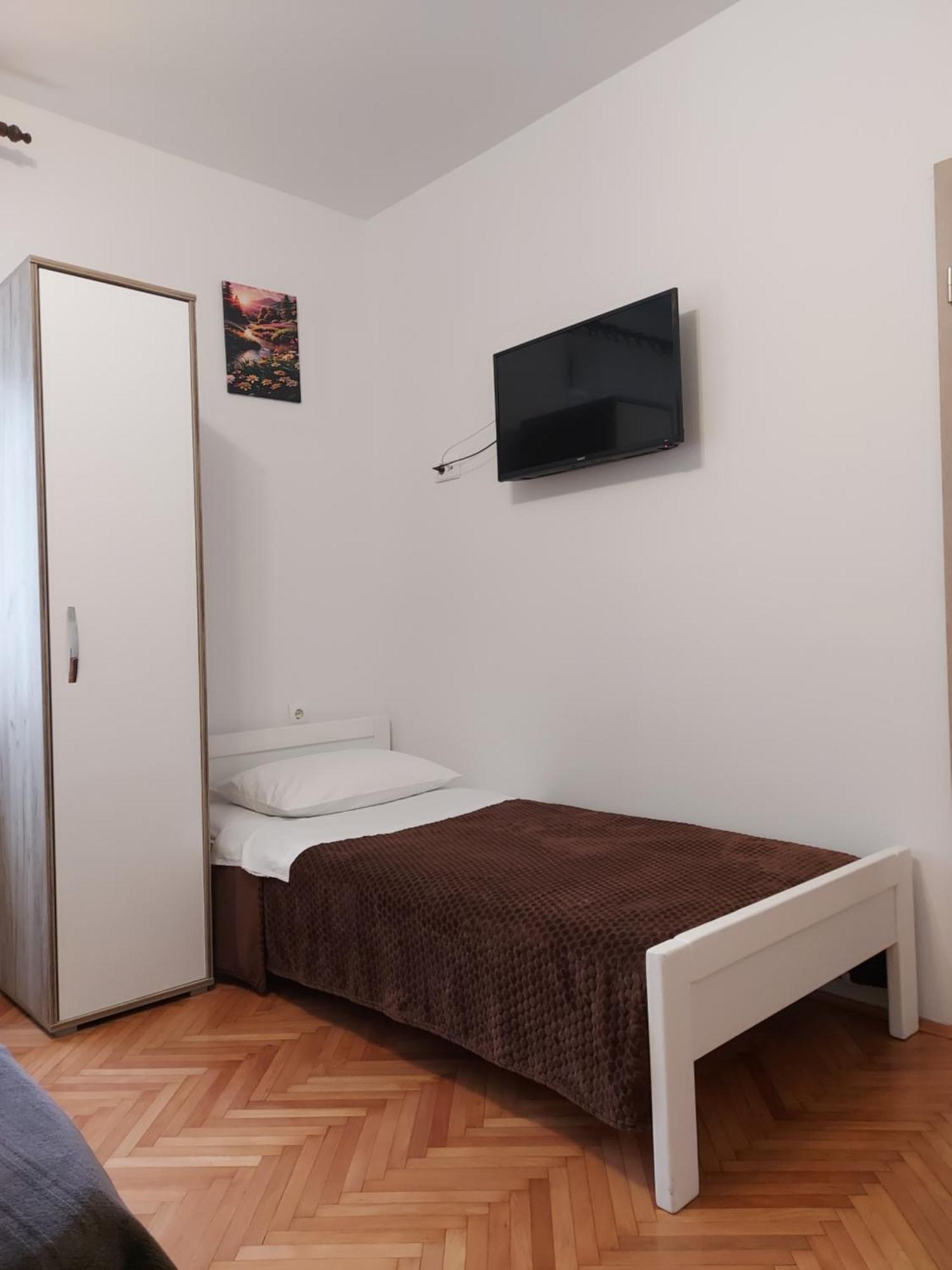 Elena Rooms Pasjak ภายนอก รูปภาพ